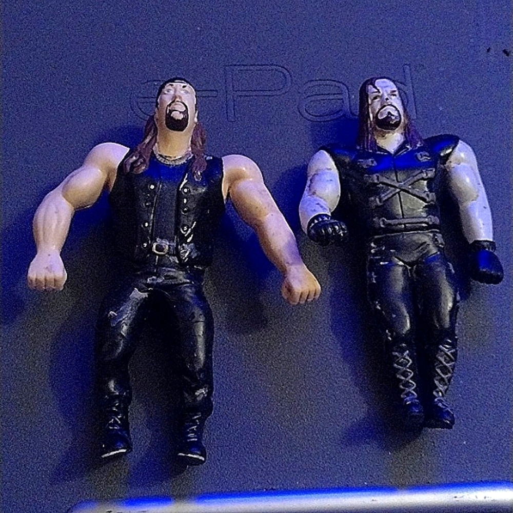 Wrestling figures